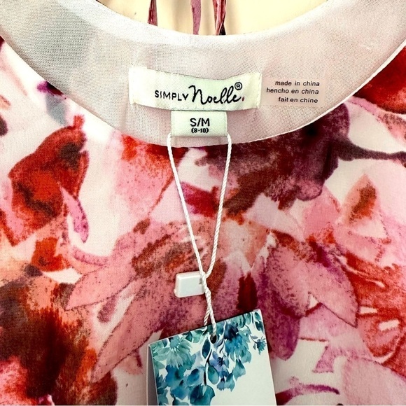 Simply Noelle Pops of Pink Loose Short Sleeve High Low Top - Picture 4 of 10